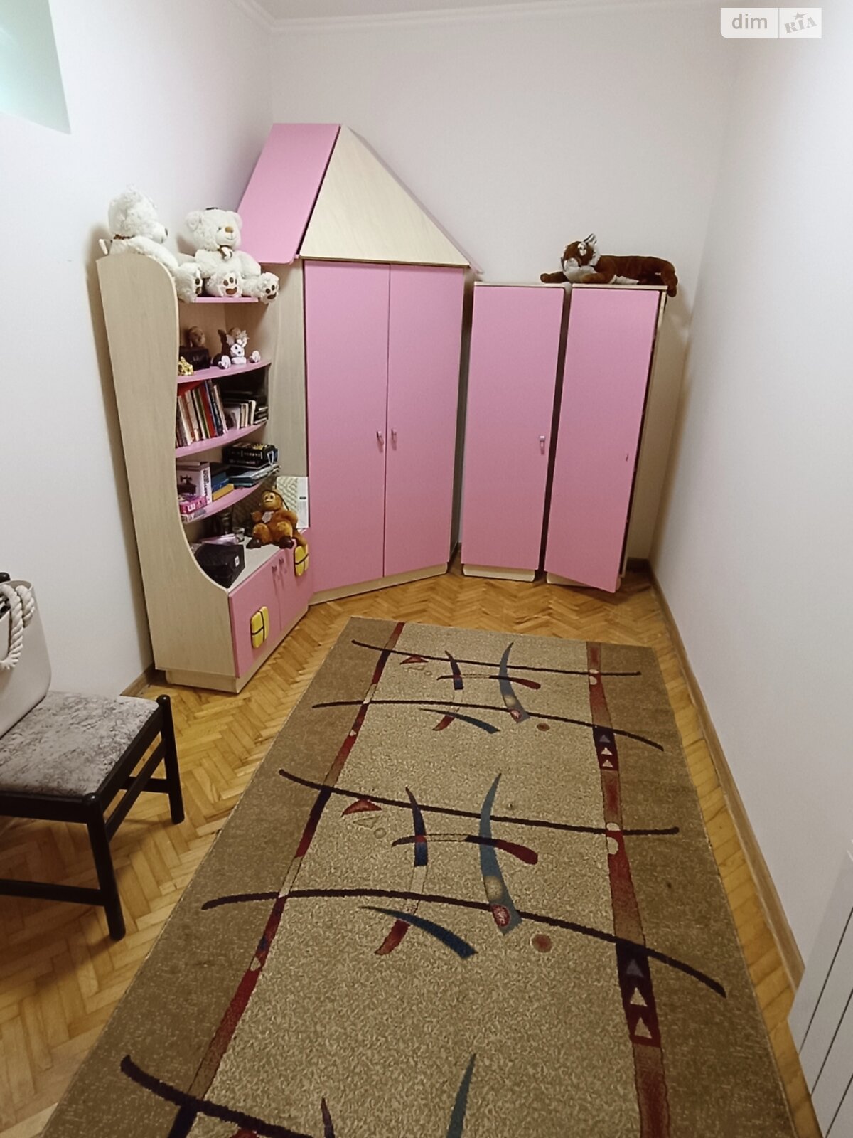 двоповерховий будинок з балконом, 200 кв. м, цегла. Здається помісячно в Чернівцях фото 1