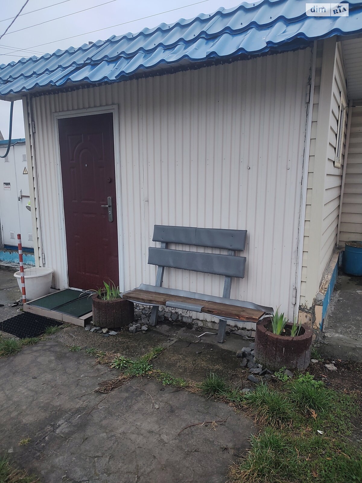 одноповерховий будинок, 27 кв. м, цегла. Здається помісячно в Чернівцях, в районі Першотравневий фото 1 однопроверховий будинок, 27 кв. м, цегла. Здається помісячно в Чернівцях, в районі Першотравневий фото 1