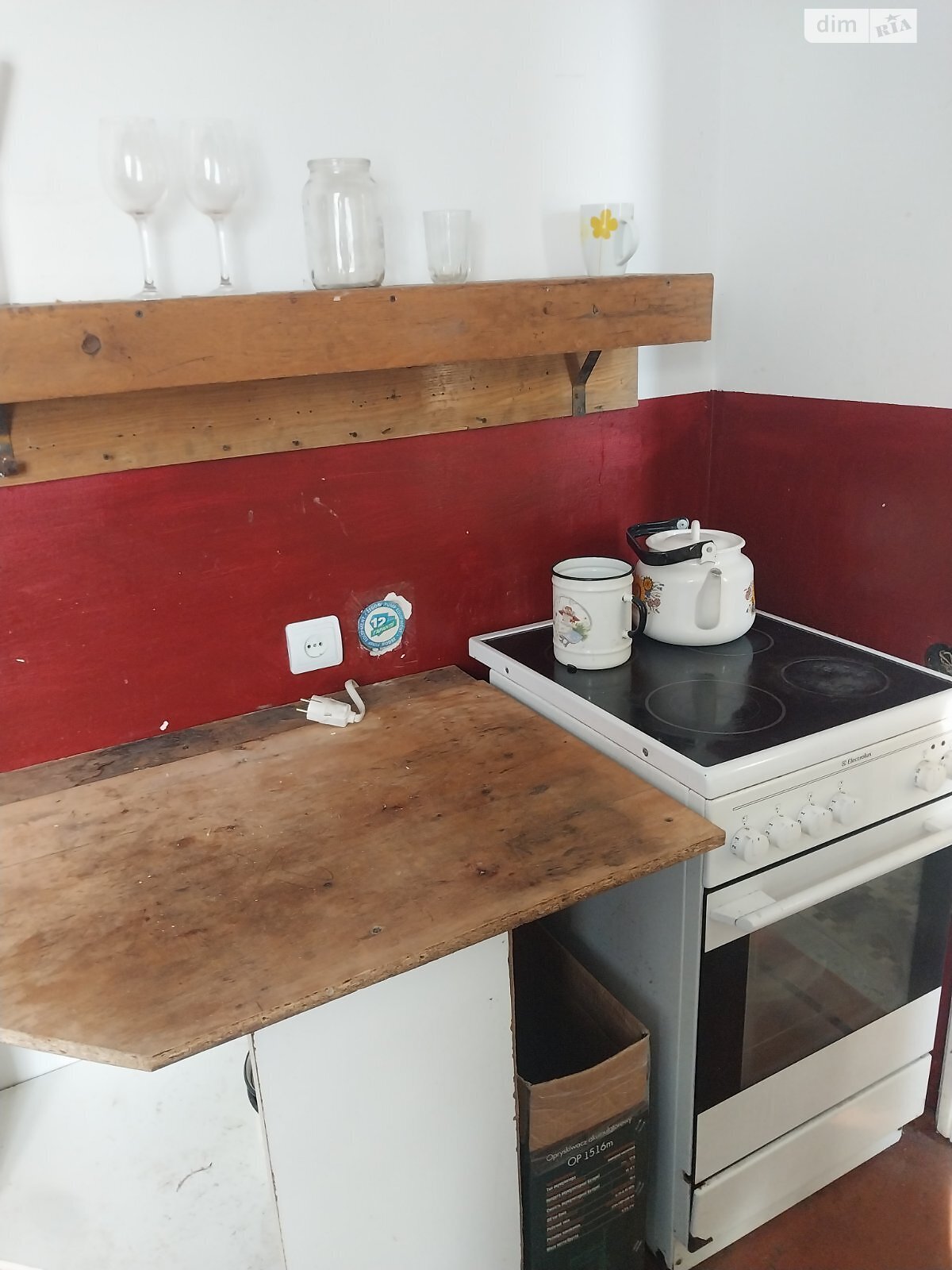 однопроверховий будинок, 70 кв. м, цегла. Здається помісячно в Чернівцях, в районі Роша Стинка фото 1