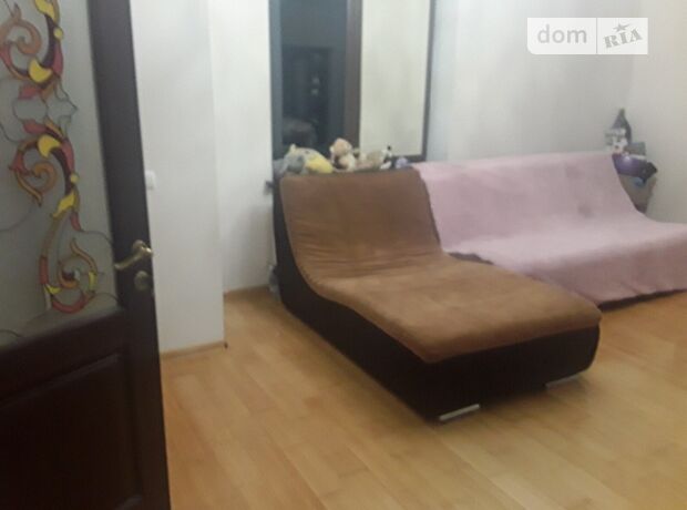 двухэтажный дом с камином, 200 кв. м, кирпич. Сдается помесячно в Черновцах, в районе Садгора фото 1 двухэтажный дом с камином, 200 кв. м, кирпич. Сдается помесячно в Черновцах, в районе Садгора фото 1