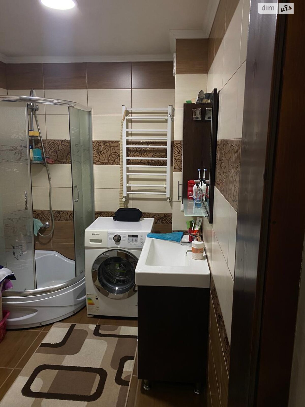 двопроверховий будинок з гаражем, 120 кв. м, цегла. Здається помісячно в Чернівцях, в районі Садгірський фото 1