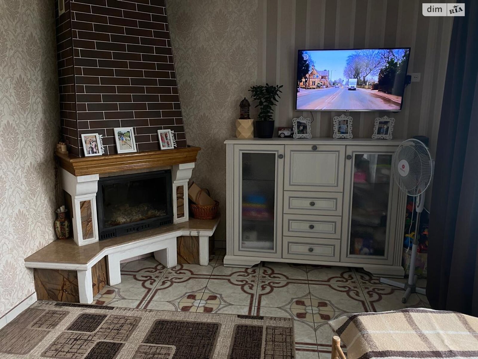 двопроверховий будинок з гаражем, 120 кв. м, цегла. Здається помісячно в Чернівцях, в районі Садгірський фото 1