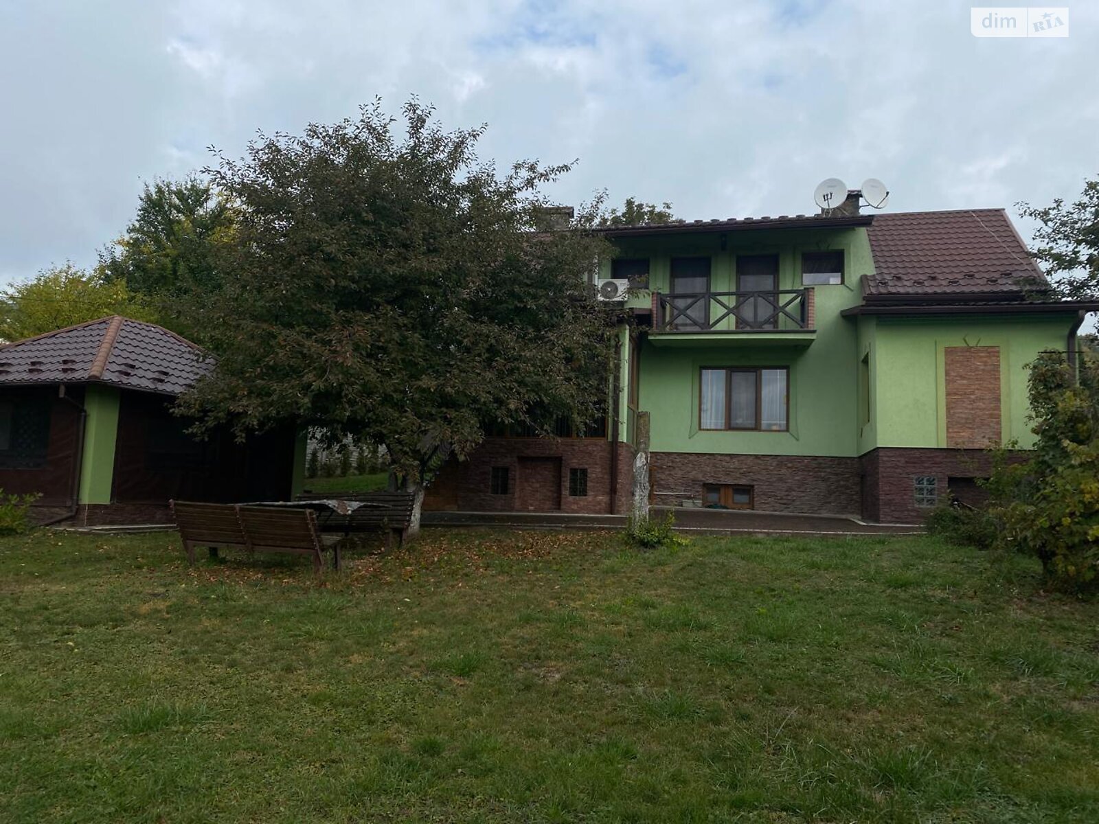 двопроверховий будинок з гаражем, 120 кв. м, цегла. Здається помісячно в Чернівцях, в районі Садгірський фото 1