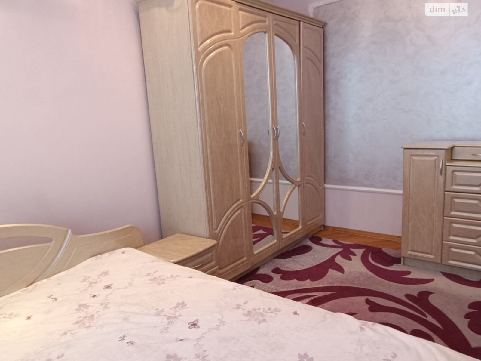 двухэтажный дом, 125 кв. м, кирпич. Сдается помесячно в Черновцах, в районе Садгорский фото 1 двухэтажный дом, 125 кв. м, кирпич. Сдается помесячно в Черновцах, в районе Садгорский фото 1