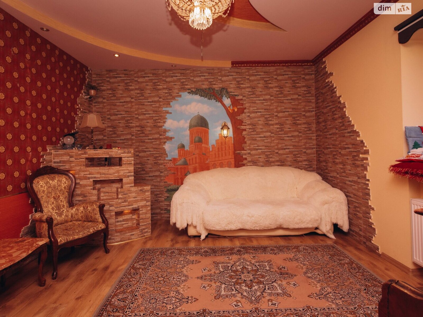 двопроверховий будинок, 160 кв. м, цегла. Здається помісячно в Чернівцях, в районі Шевченківський фото 1