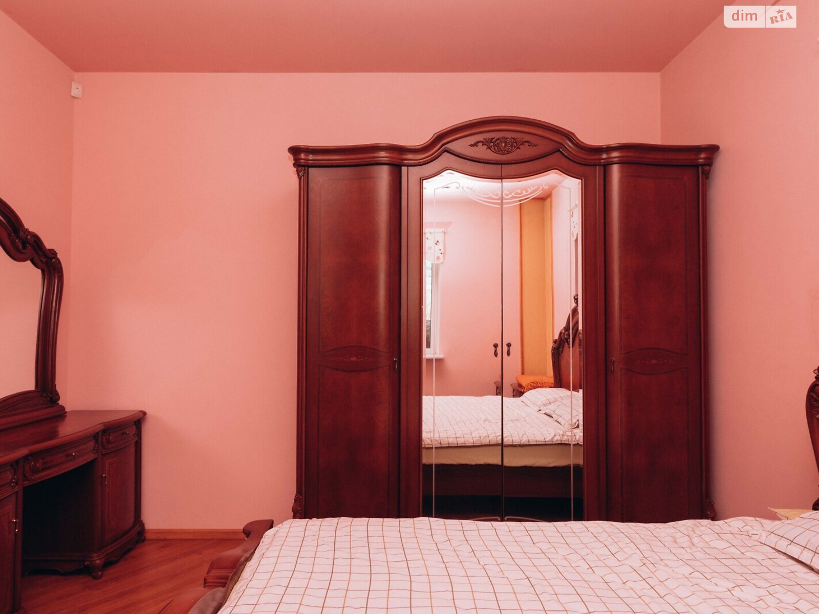 двопроверховий будинок, 160 кв. м, цегла. Здається помісячно в Чернівцях, в районі Шевченківський фото 1