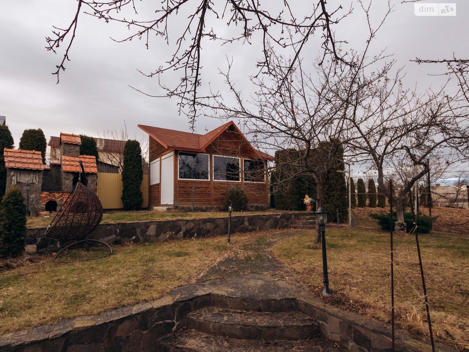 двопроверховий будинок, 160 кв. м, цегла. Здається помісячно в Чернівцях, в районі Шевченківський фото 1