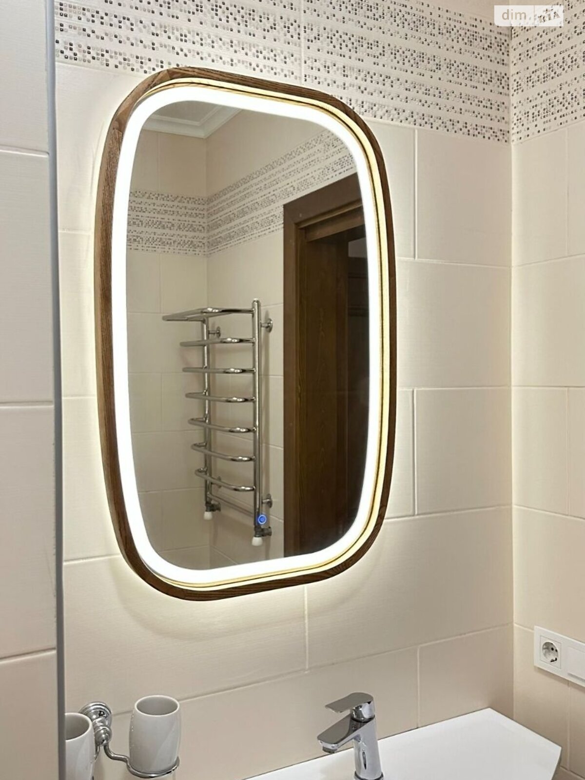 дев’ятипроверховий будинок, 150 кв. м, цегла. Здається помісячно в Чернівцях, в районі Шевченківський фото 1