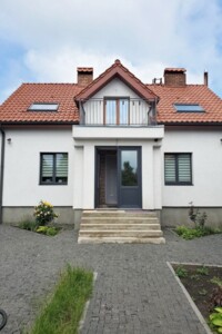 двухэтажный дом с гаражом, 130 кв. м, кирпич. Сдается помесячно в Черновцах фото 2