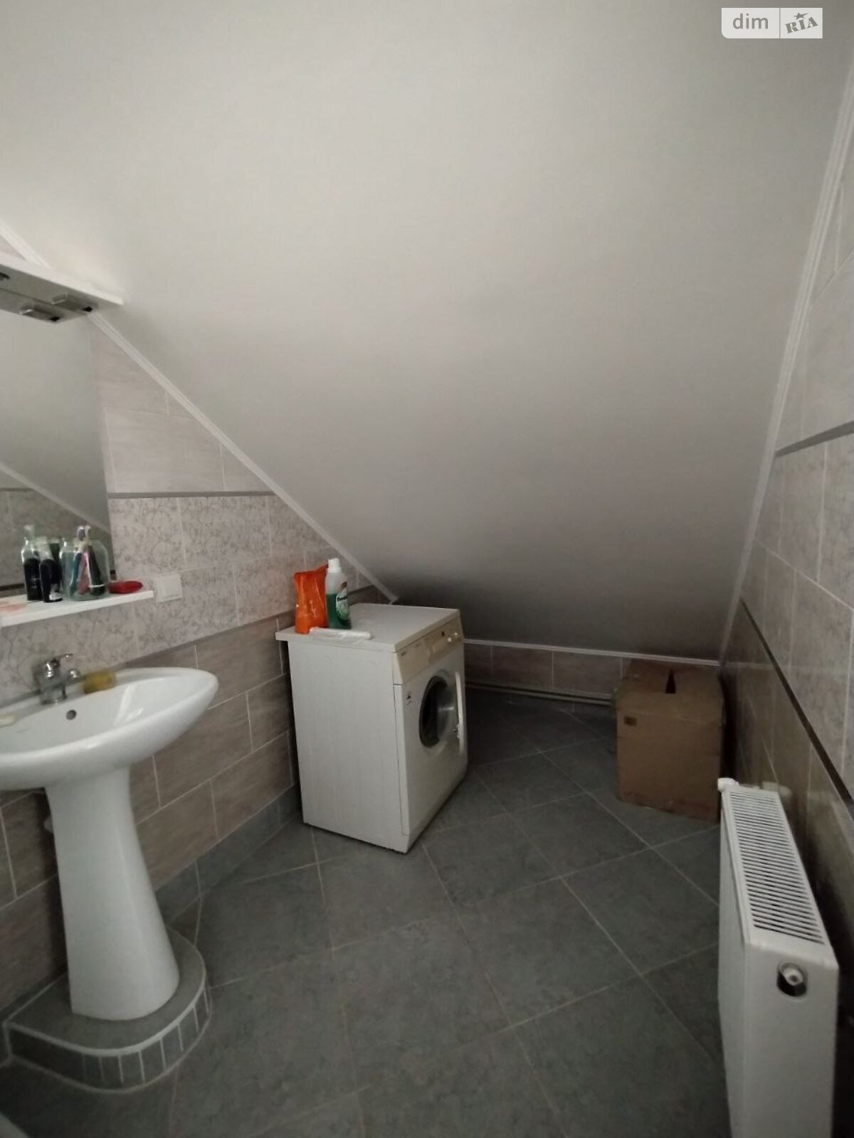 двоповерховий будинок бесідка, 180 кв. м, шлакоблок. Здається помісячно в Червоні Поди фото 1 двоповерховий будинок бесідка, 180 кв. м, шлакоблок. Здається помісячно в Червоні Поди фото 1