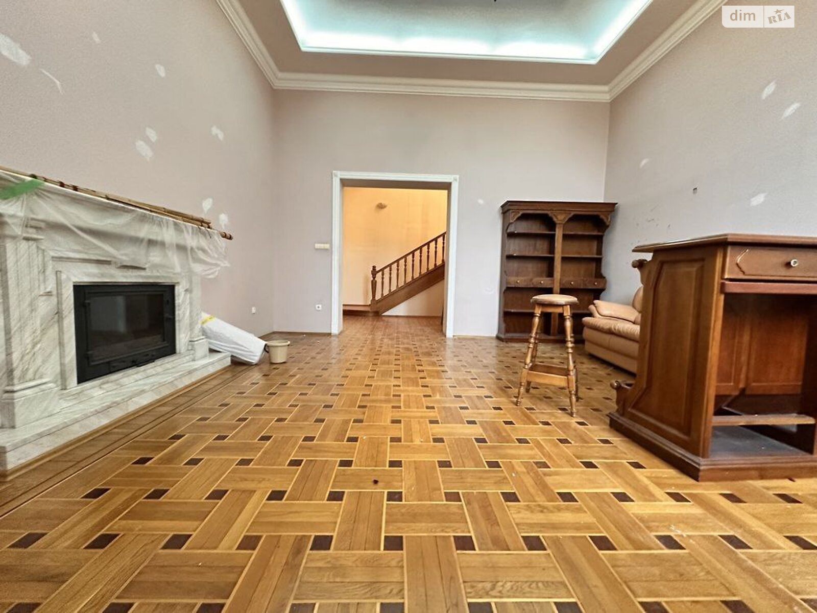 трехэтажный дом с гаражом, 536 кв. м, кирпич. Сдается помесячно в Днепре, в районе 1 мая фото 1