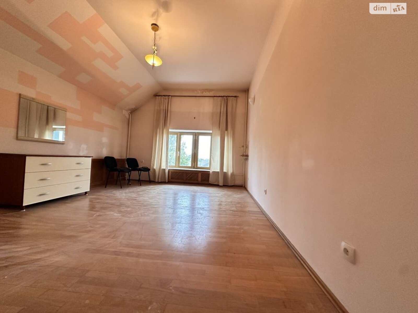 трехэтажный дом с гаражом, 536 кв. м, кирпич. Сдается помесячно в Днепре, в районе 1 мая фото 1