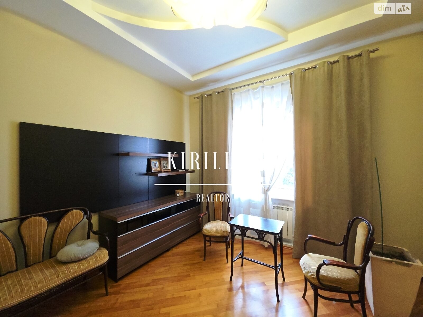 двухэтажный дом с верандой, 380 кв. м, кирпич. Сдается помесячно в Днепре, в районе 1 мая фото 1