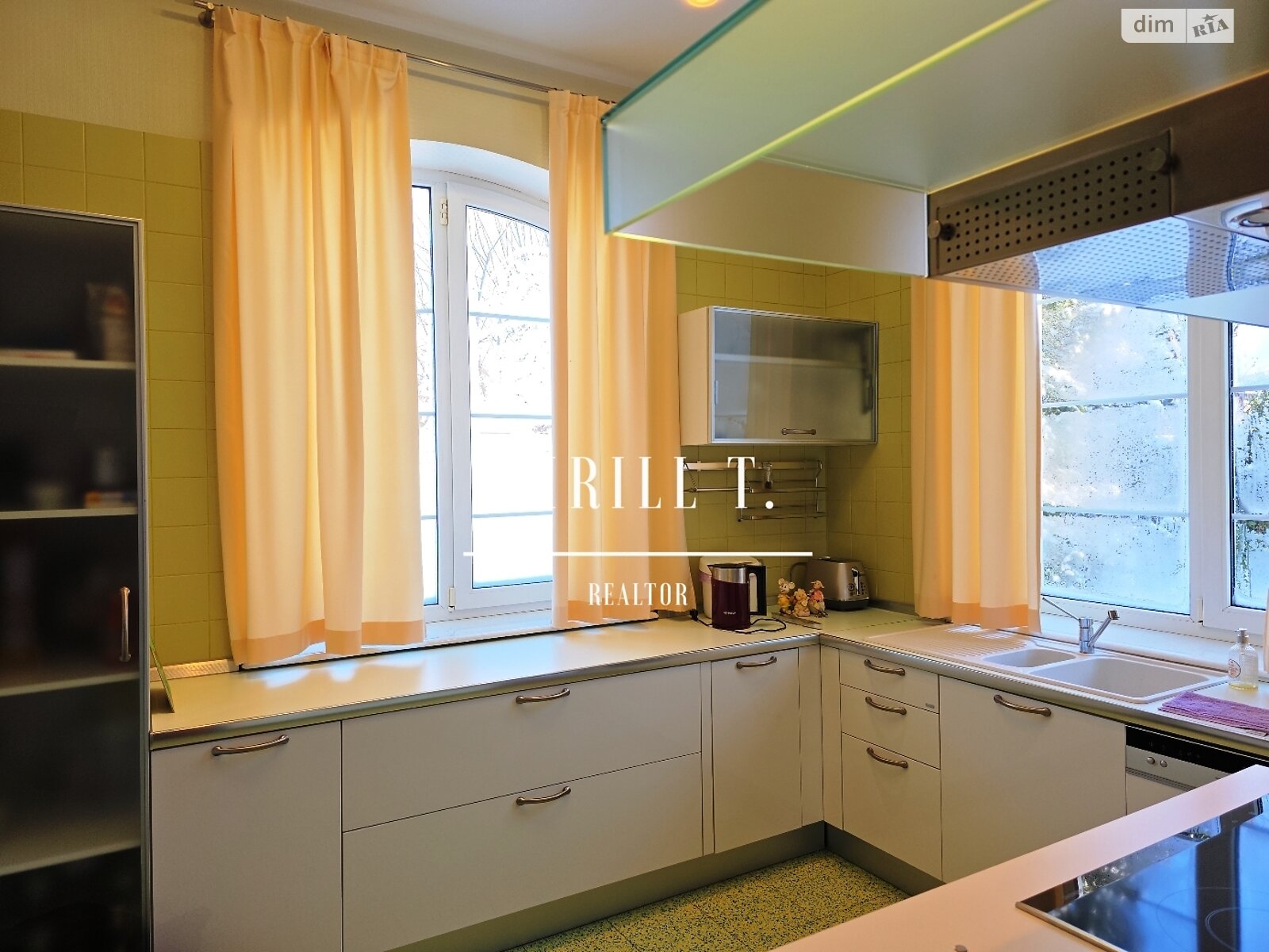 двухэтажный дом с верандой, 380 кв. м, кирпич. Сдается помесячно в Днепре, в районе 1 мая фото 1