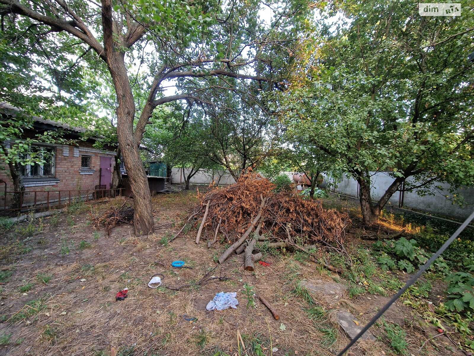 двоповерховий будинок з верандою, 320 кв. м, цегла. Здається помісячно в Дніпрі, в районі 12 квартал фото 1 двопроверховий будинок з верандою, 320 кв. м, цегла. Здається помісячно в Дніпрі, в районі 12 квартал фото 1