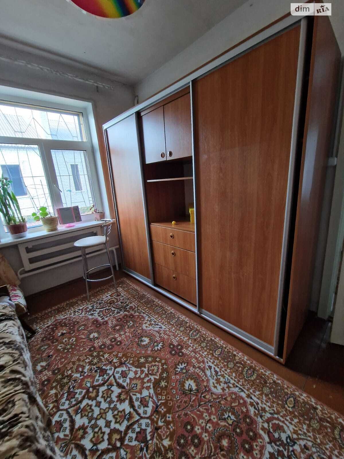 двоповерховий будинок з верандою, 320 кв. м, цегла. Здається помісячно в Дніпрі, в районі 12 квартал фото 1 двопроверховий будинок з верандою, 320 кв. м, цегла. Здається помісячно в Дніпрі, в районі 12 квартал фото 1