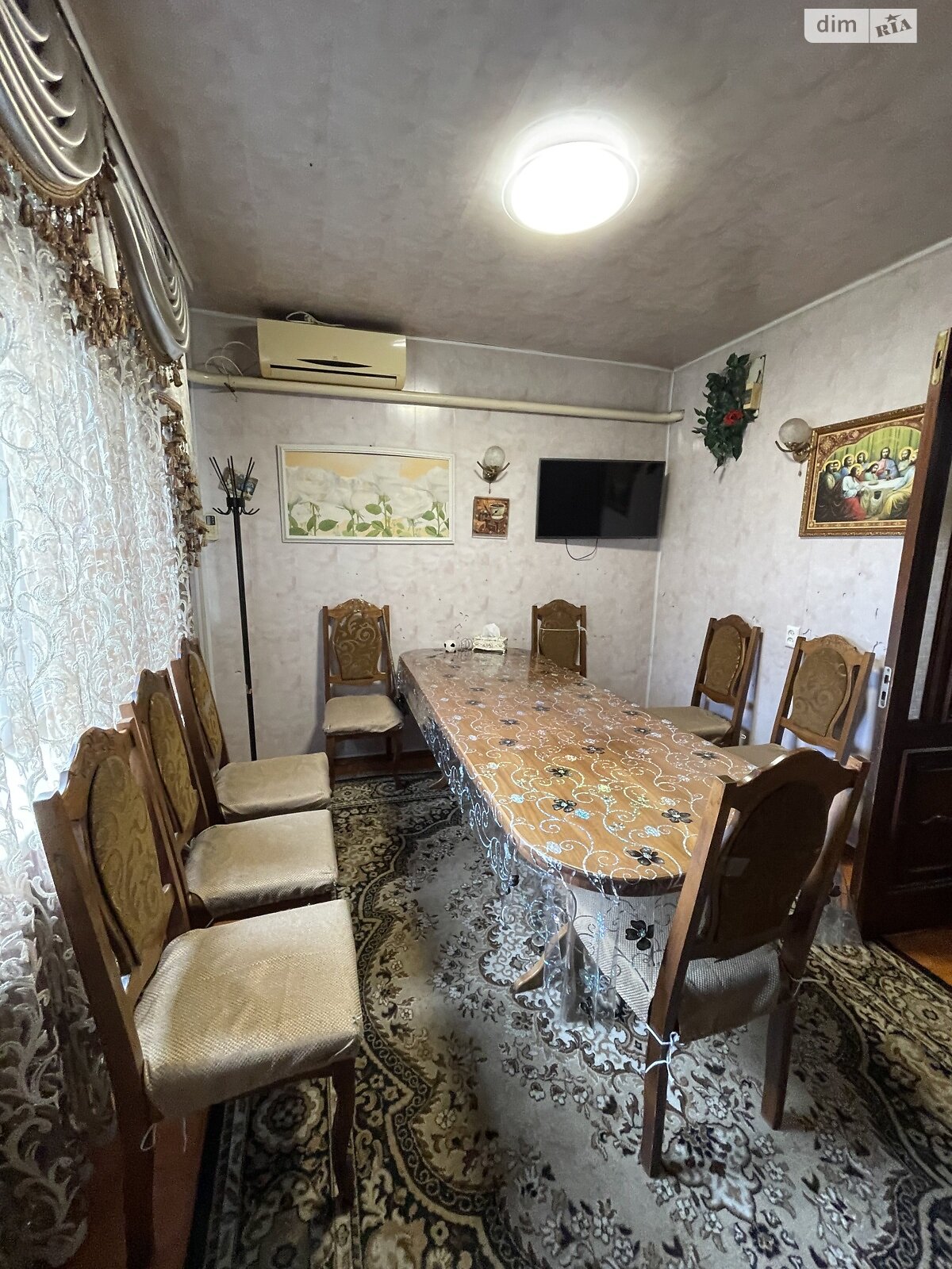 одноэтажный дом с гаражом, 90 кв. м, кирпич. Сдается помесячно в Днепре, в районе Амур фото 1 одноэтажный дом с гаражом, 90 кв. м, кирпич. Сдается помесячно в Днепре, в районе Амур фото 1