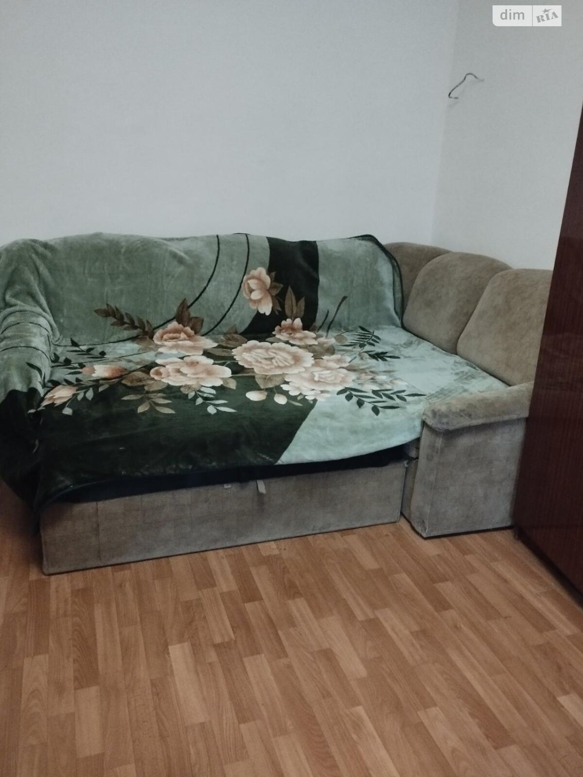 двухэтажный дом, 198 кв. м, кирпич. Сдается помесячно в Днепре, в районе Амур фото 1 двухэтажный дом, 198 кв. м, кирпич. Сдается помесячно в Днепре, в районе Амур фото 1