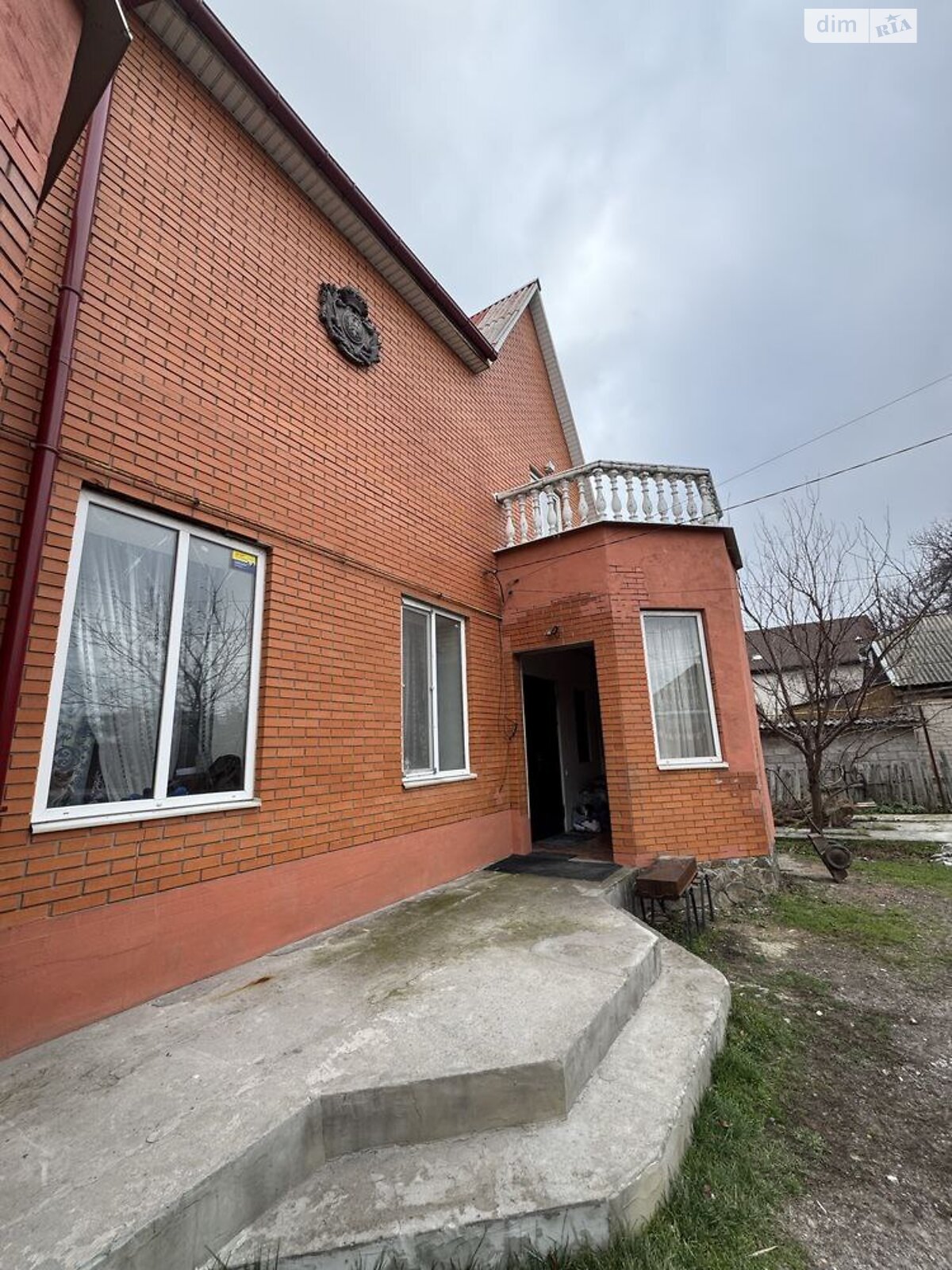 двухэтажный дом, 300 кв. м, кирпич. Сдается помесячно в Днепре, в районе Амур фото 1