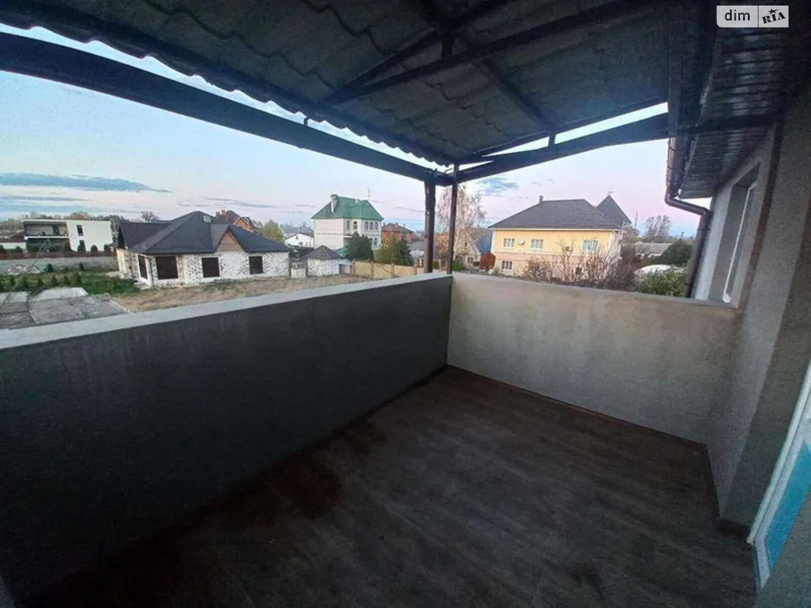 трехэтажный дом веранда, 300 кв. м, газобетон. Сдается помесячно в Днепре, в районе Амур-Нижнеднепровский фото 1