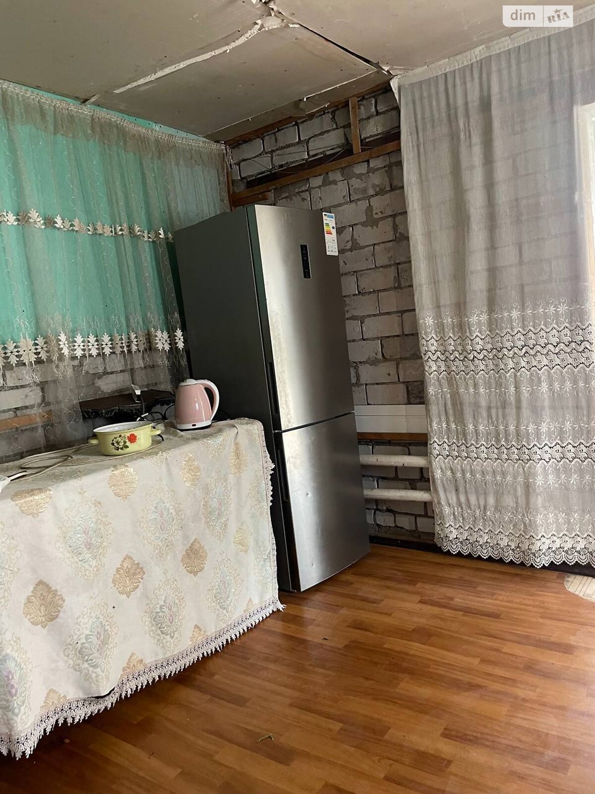 одноэтажный дом с верандой, 200 кв. м, кирпич. Сдается помесячно в Днепре, в районе Березановка фото 1 одноэтажный дом с верандой, 200 кв. м, кирпич. Сдается помесячно в Днепре, в районе Березановка фото 1