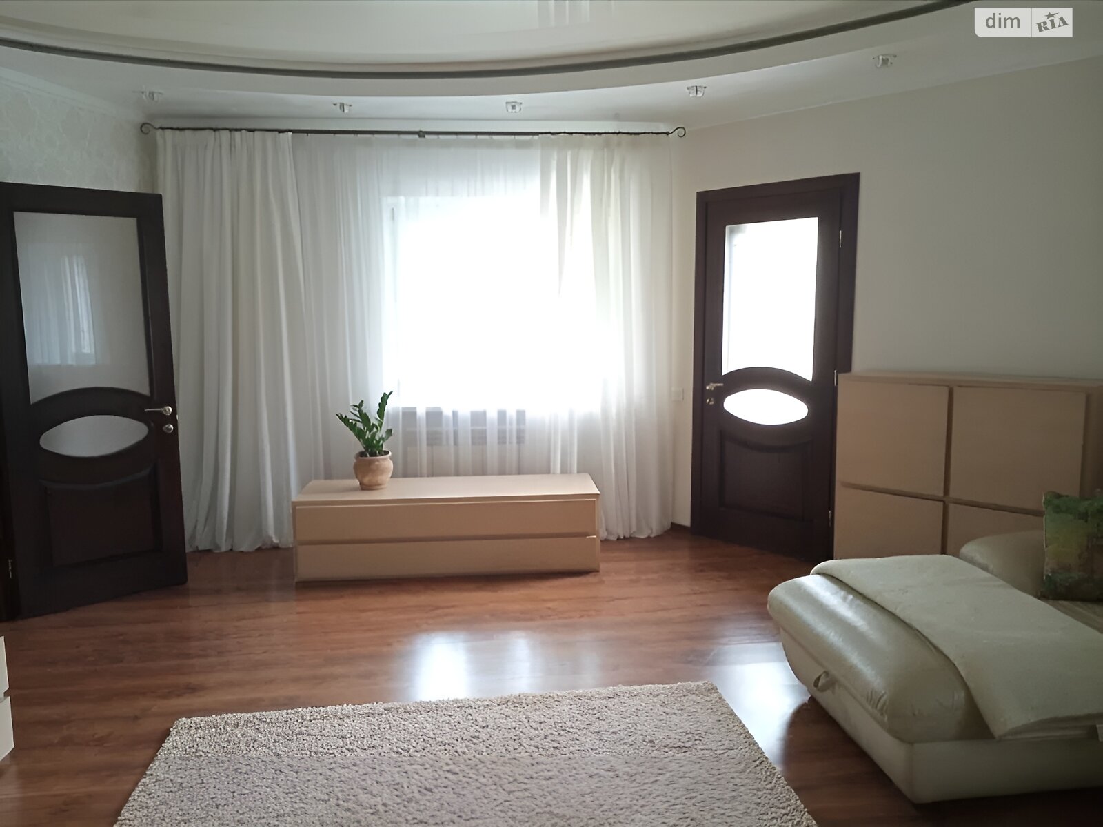 одноповерховий будинок з верандою, 100 кв. м, цегла. Здається помісячно в Дніпрі, в районі Боржом фото 1 однопроверховий будинок з верандою, 100 кв. м, цегла. Здається помісячно в Дніпрі, в районі Боржом фото 1