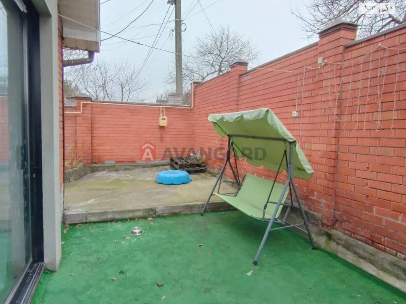 одноэтажный дом, 127 кв. м, кирпич. Сдается помесячно в Днепре, в районе Чечеловский фото 1