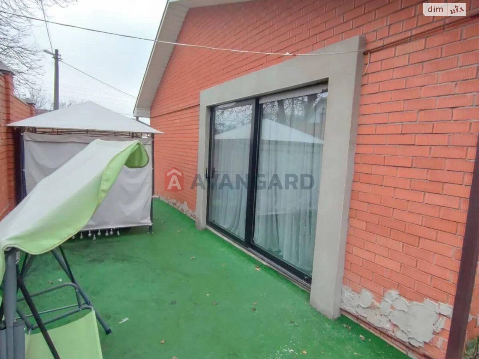 одноэтажный дом, 127 кв. м, кирпич. Сдается помесячно в Днепре, в районе Чечеловский фото 1