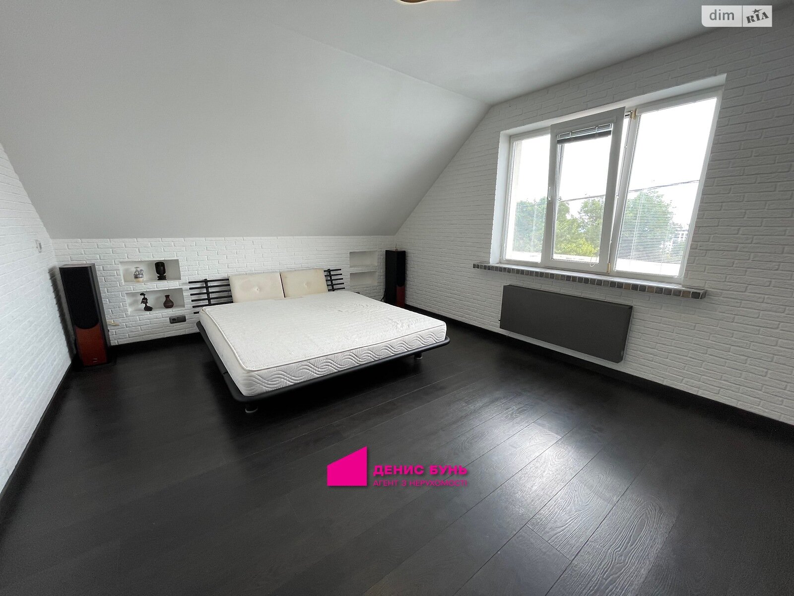 двухэтажный дом с гаражом, 126 кв. м, кирпич. Сдается помесячно в Днепре, в районе Соборный фото 1 двухэтажный дом с гаражом, 126 кв. м, кирпич. Сдается помесячно в Днепре, в районе Соборный фото 1