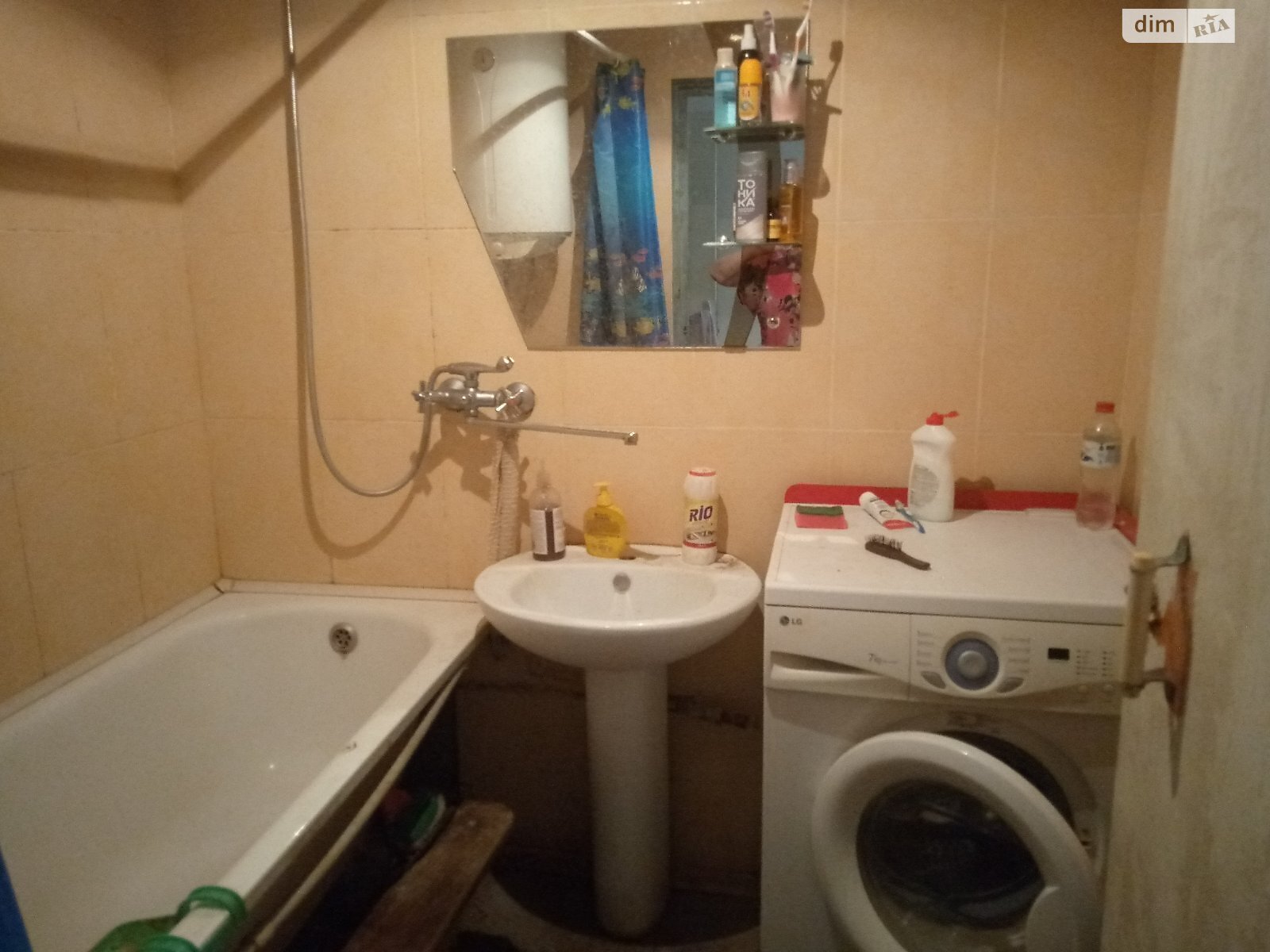 одноэтажный дом с гаражом, 64 кв. м, кирпич. Сдается помесячно в Днепре, в районе Диевка-1 фото 1