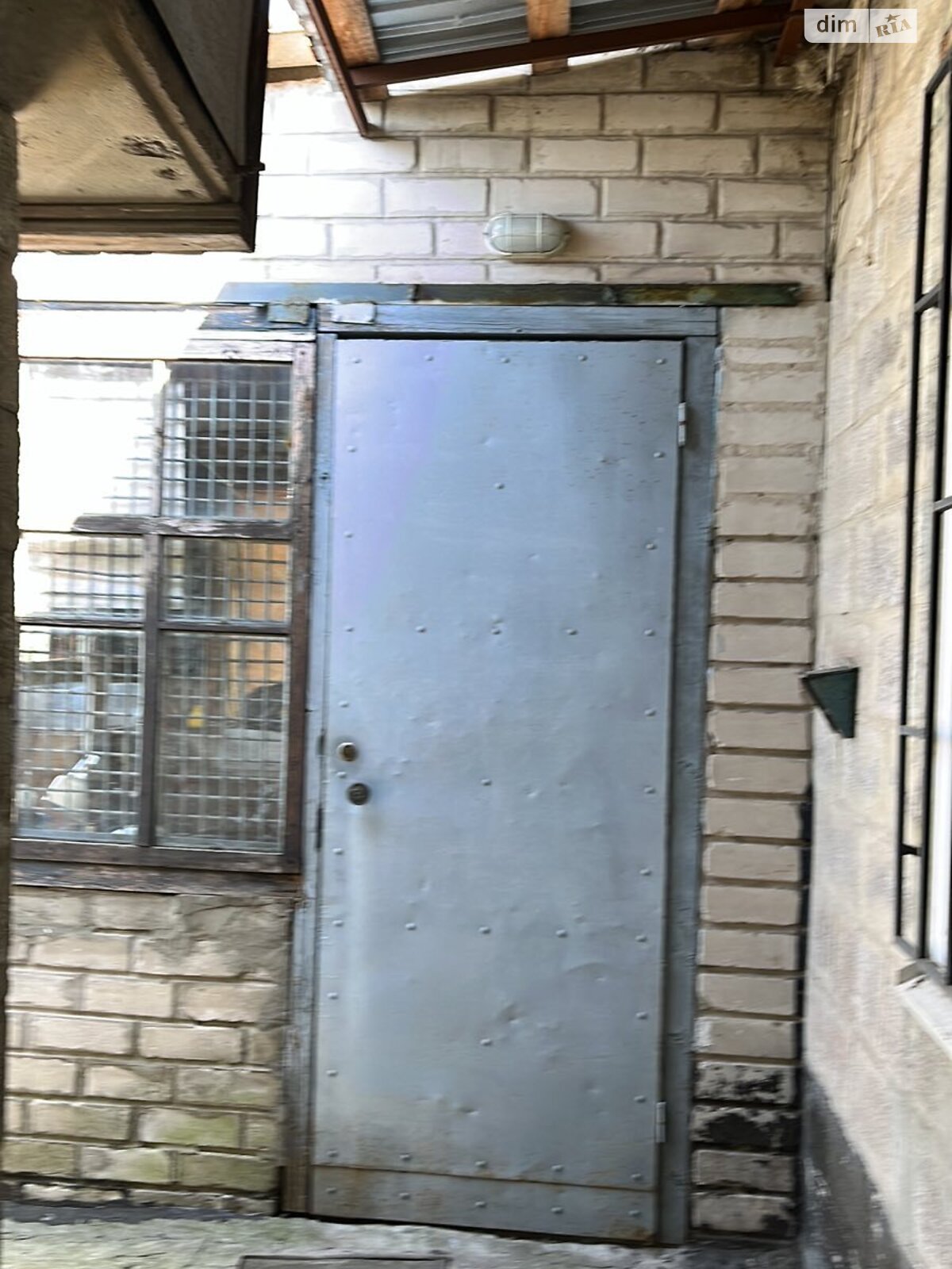 одноэтажный дом с гаражом, 64 кв. м, кирпич. Сдается помесячно в Днепре, в районе Диевка-1 фото 1