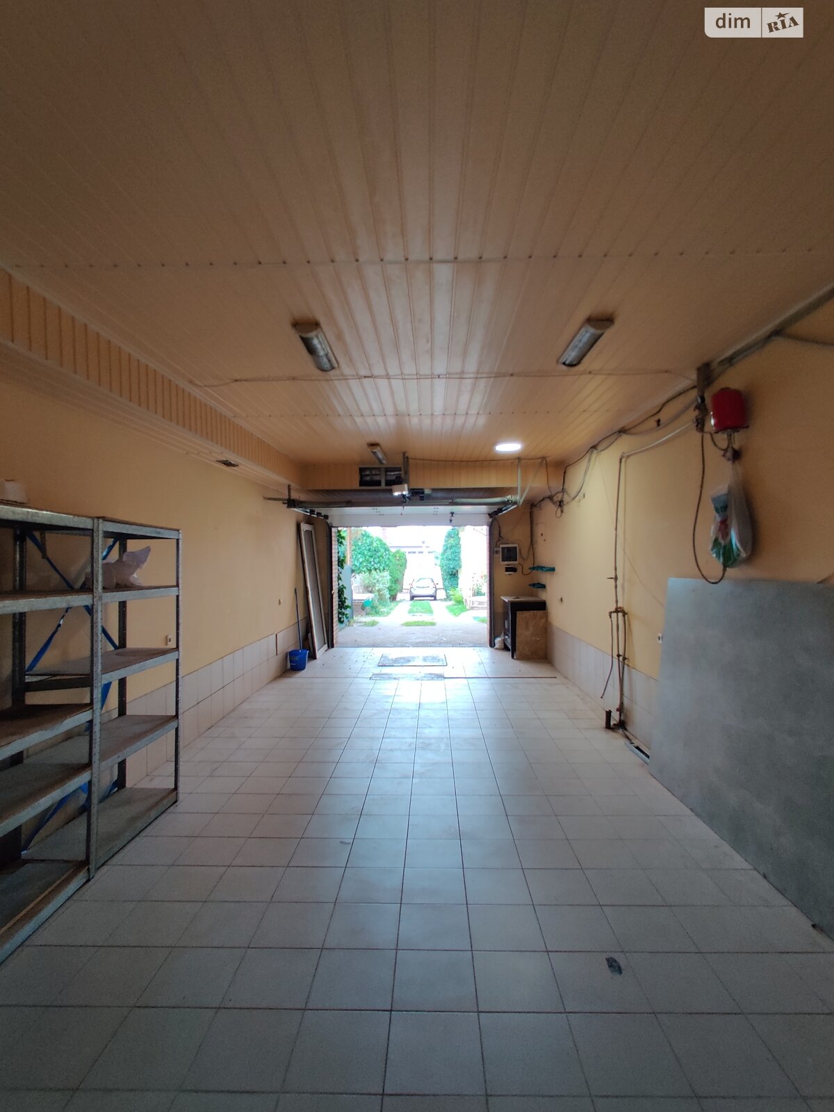 триповерховий будинок бесідка, 220 кв. м, кирпич. Здається помісячно в Дніпрі, в районі ДІІТ фото 1 трипроверховий будинок бесідка, 220 кв. м, кирпич. Здається помісячно в Дніпрі, в районі ДІІТ фото 1