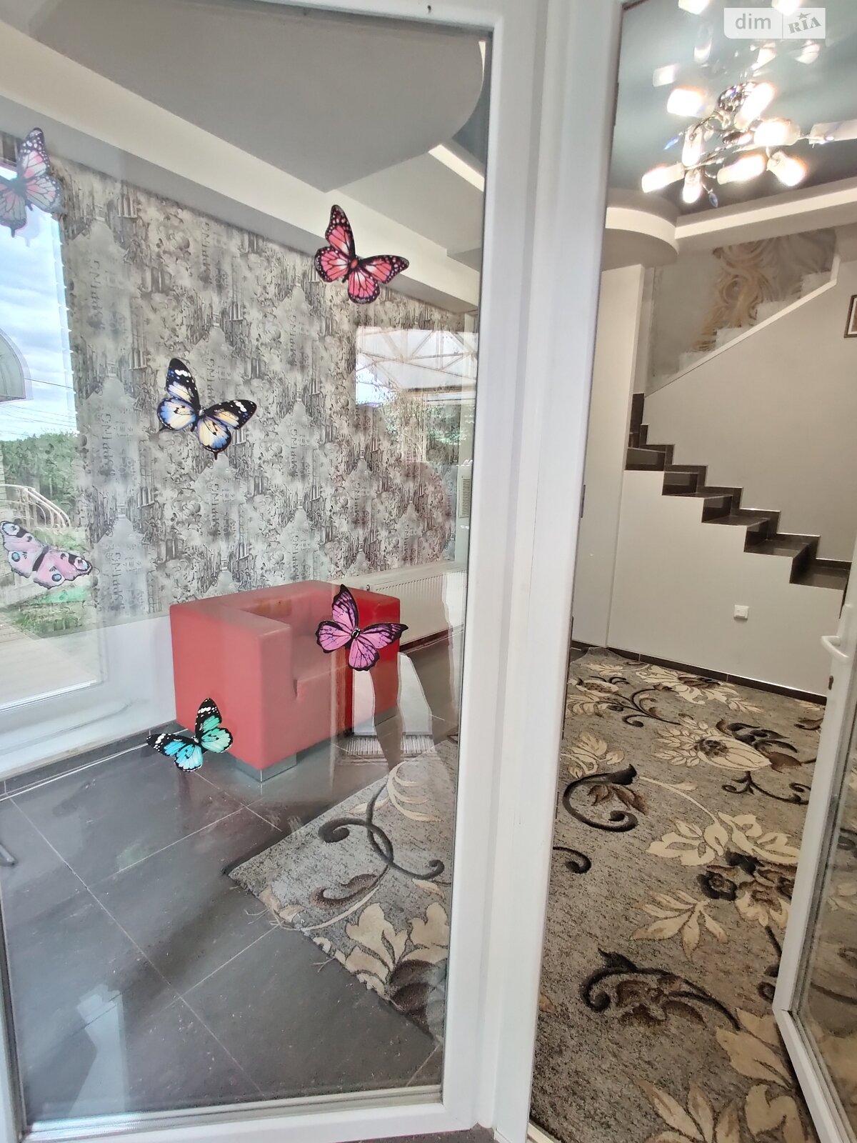триповерховий будинок бесідка, 220 кв. м, кирпич. Здається помісячно в Дніпрі, в районі ДІІТ фото 1 трипроверховий будинок бесідка, 220 кв. м, кирпич. Здається помісячно в Дніпрі, в районі ДІІТ фото 1