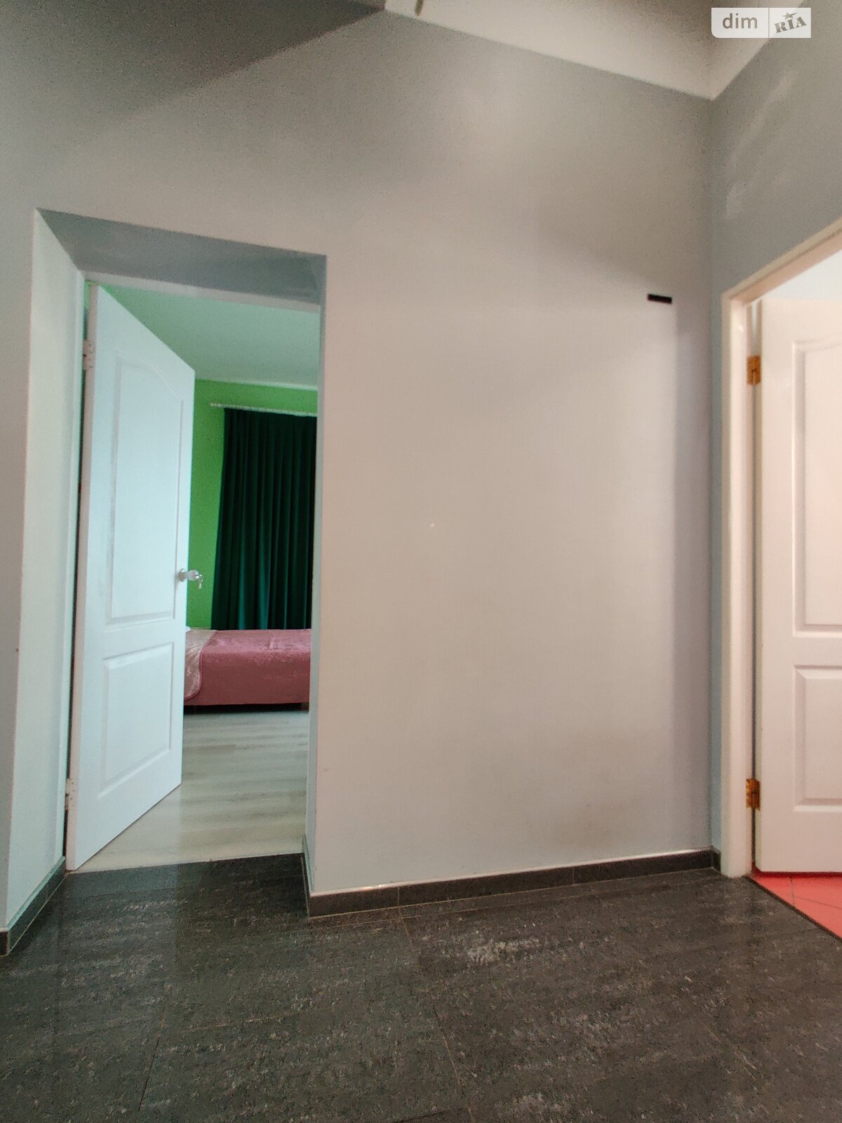 триповерховий будинок бесідка, 220 кв. м, кирпич. Здається помісячно в Дніпрі, в районі ДІІТ фото 1 трипроверховий будинок бесідка, 220 кв. м, кирпич. Здається помісячно в Дніпрі, в районі ДІІТ фото 1
