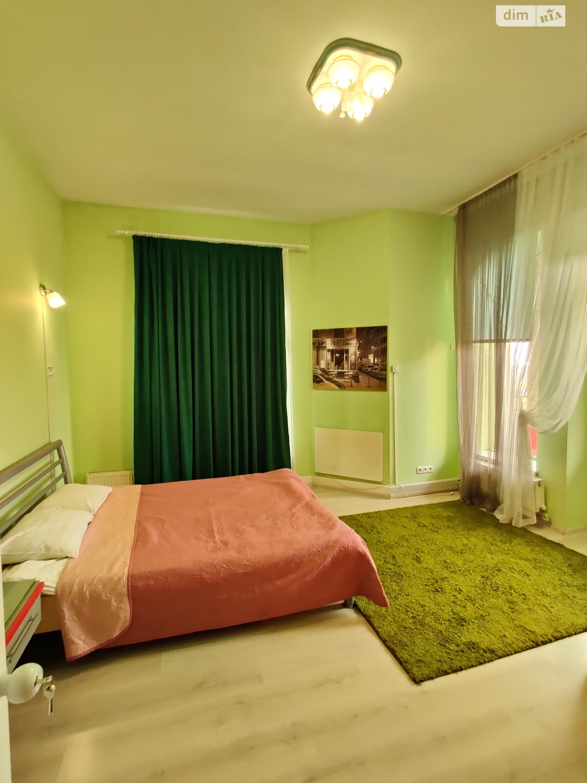 триповерховий будинок бесідка, 220 кв. м, кирпич. Здається помісячно в Дніпрі, в районі ДІІТ фото 1 трипроверховий будинок бесідка, 220 кв. м, кирпич. Здається помісячно в Дніпрі, в районі ДІІТ фото 1