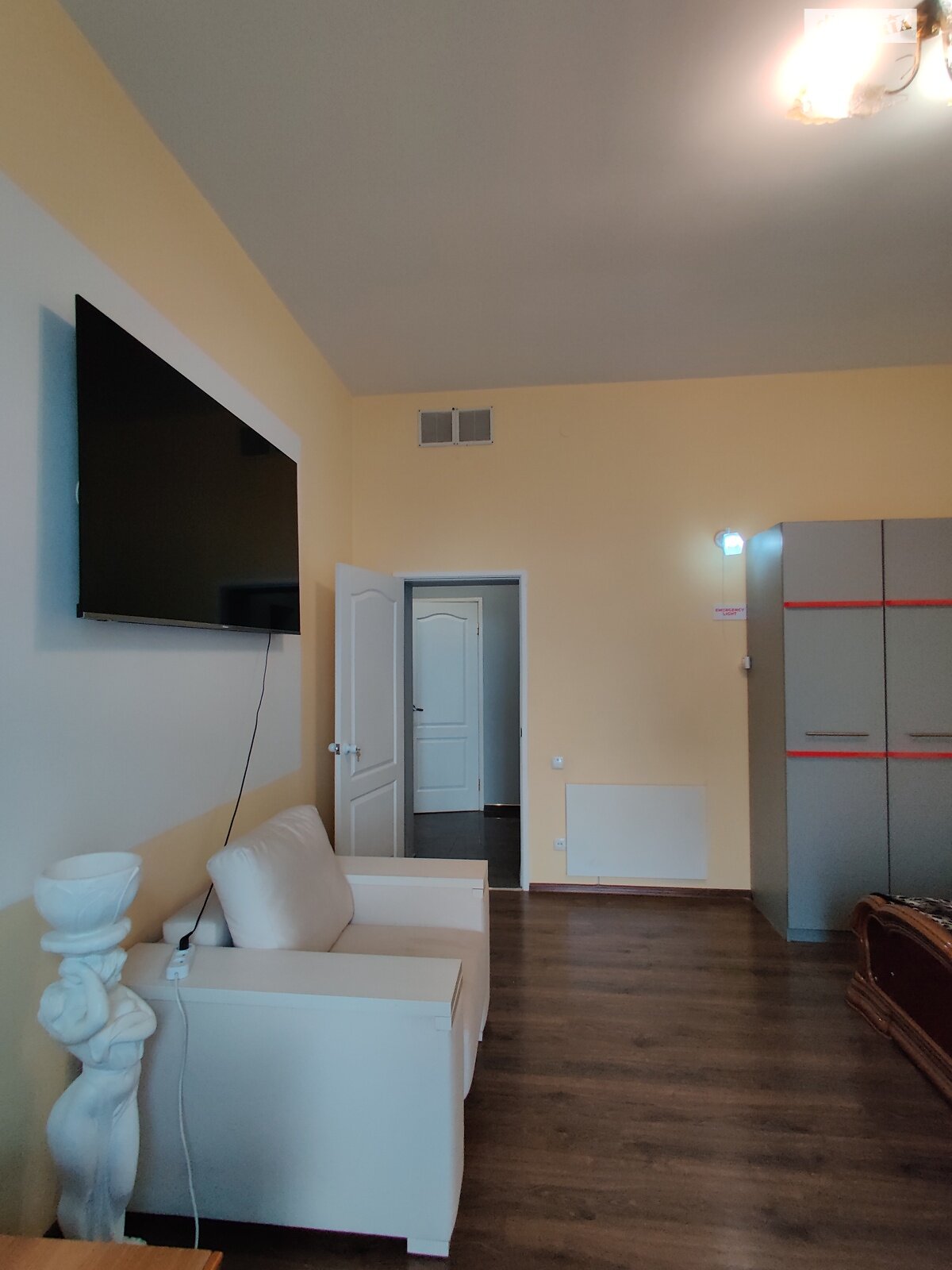 триповерховий будинок бесідка, 220 кв. м, кирпич. Здається помісячно в Дніпрі, в районі ДІІТ фото 1 трипроверховий будинок бесідка, 220 кв. м, кирпич. Здається помісячно в Дніпрі, в районі ДІІТ фото 1