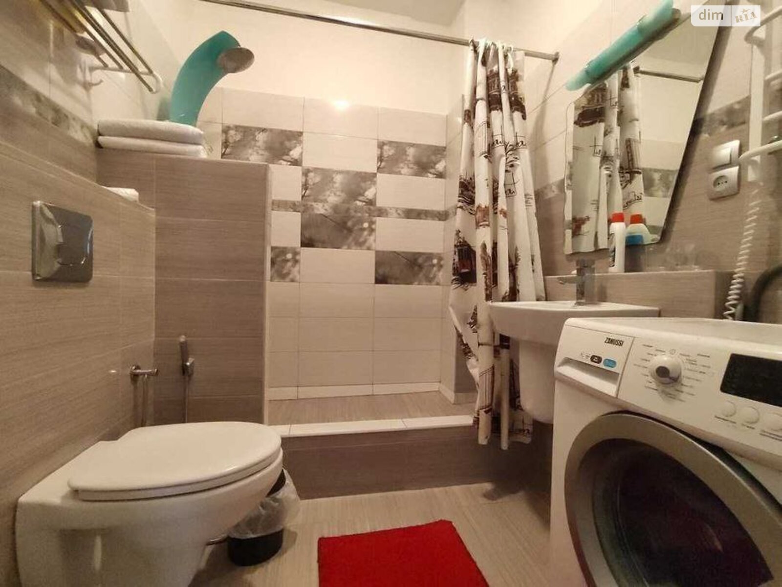 двухэтажный дом с верандой, 220 кв. м, кирпич. Сдается помесячно в Днепре, в районе ДИИТ фото 1 двухэтажный дом с верандой, 220 кв. м, кирпич. Сдается помесячно в Днепре, в районе ДИИТ фото 1