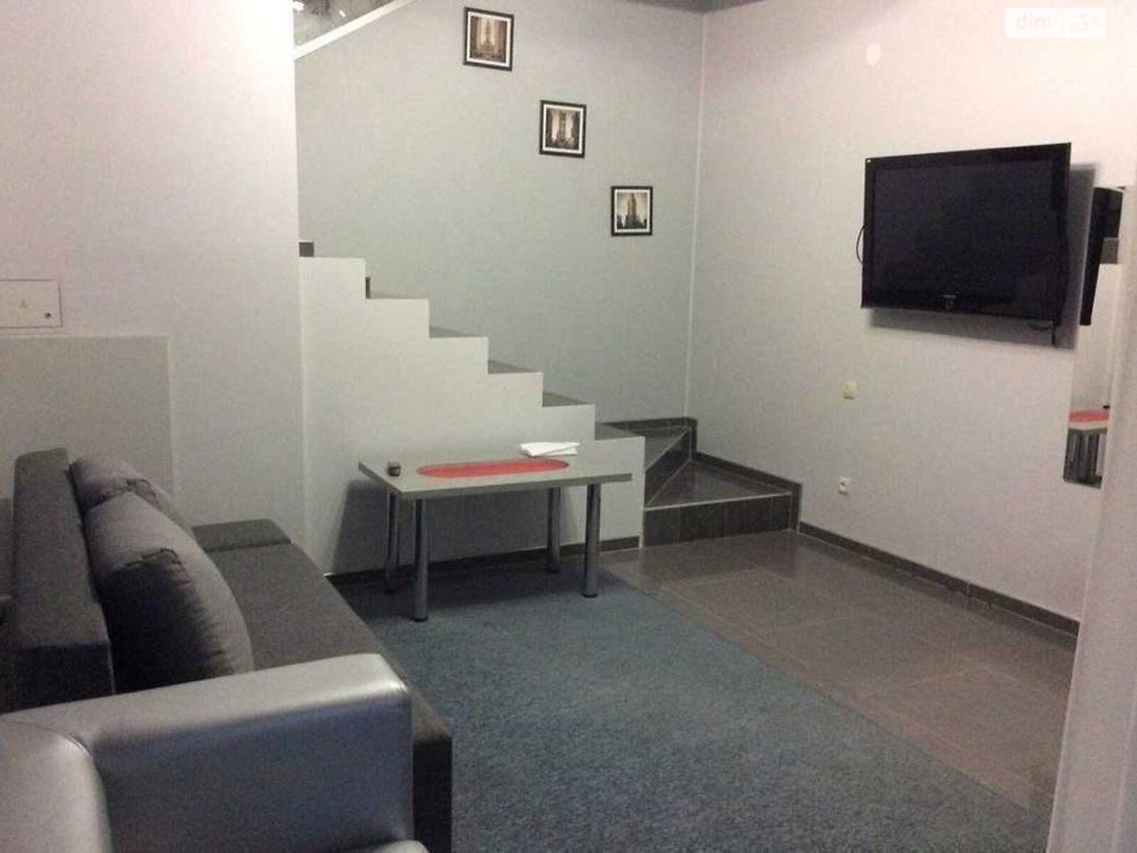 двухэтажный дом с верандой, 220 кв. м, кирпич. Сдается помесячно в Днепре, в районе ДИИТ фото 1 двухэтажный дом с верандой, 220 кв. м, кирпич. Сдается помесячно в Днепре, в районе ДИИТ фото 1