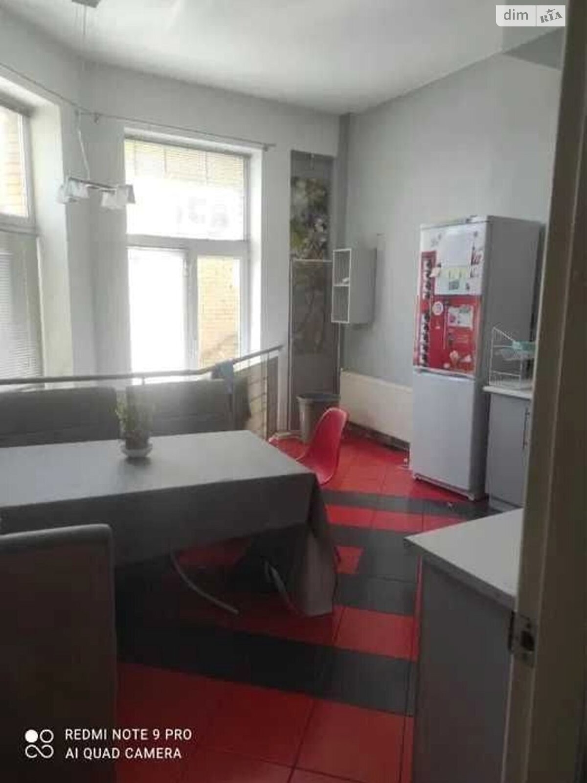 двухэтажный дом с верандой, 220 кв. м, кирпич. Сдается помесячно в Днепре, в районе ДИИТ фото 1 двухэтажный дом с верандой, 220 кв. м, кирпич. Сдается помесячно в Днепре, в районе ДИИТ фото 1