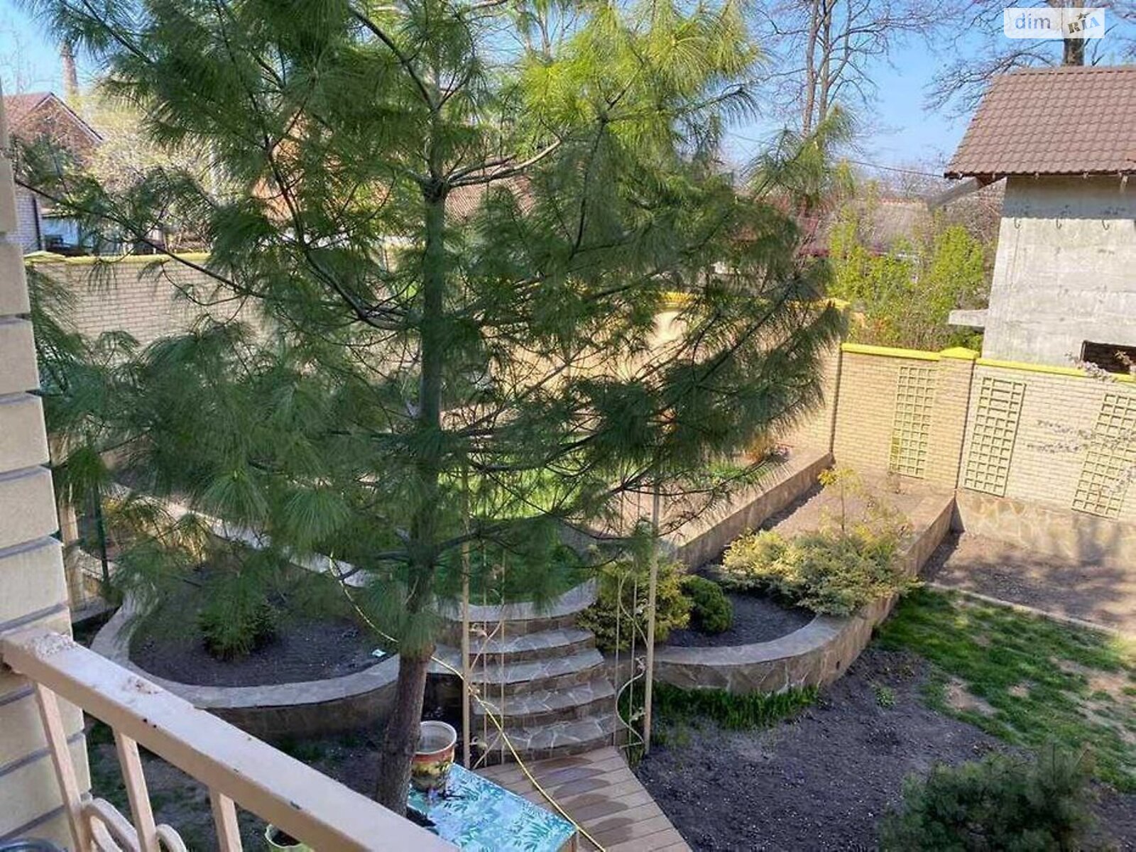 двухэтажный дом с верандой, 220 кв. м, кирпич. Сдается помесячно в Днепре, в районе ДИИТ фото 1 двухэтажный дом с верандой, 220 кв. м, кирпич. Сдается помесячно в Днепре, в районе ДИИТ фото 1