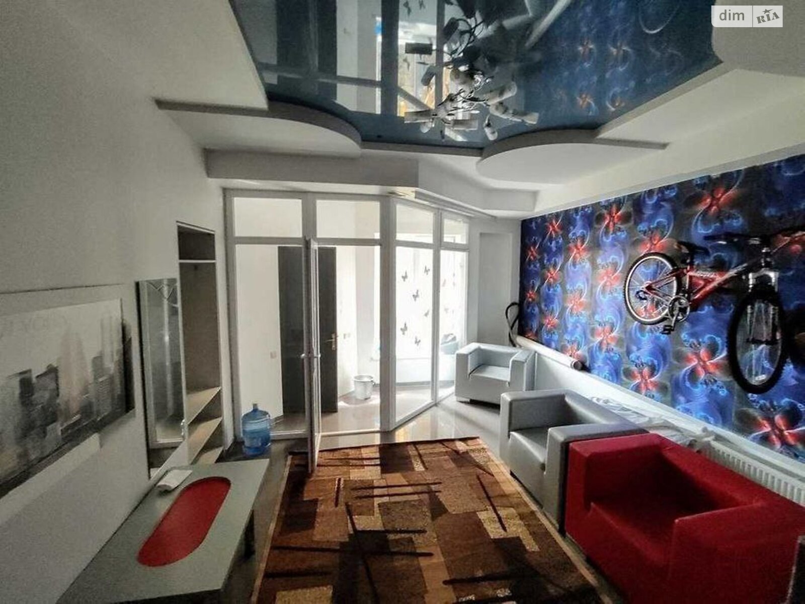 двухэтажный дом с верандой, 220 кв. м, кирпич. Сдается помесячно в Днепре, в районе ДИИТ фото 1 двухэтажный дом с верандой, 220 кв. м, кирпич. Сдается помесячно в Днепре, в районе ДИИТ фото 1