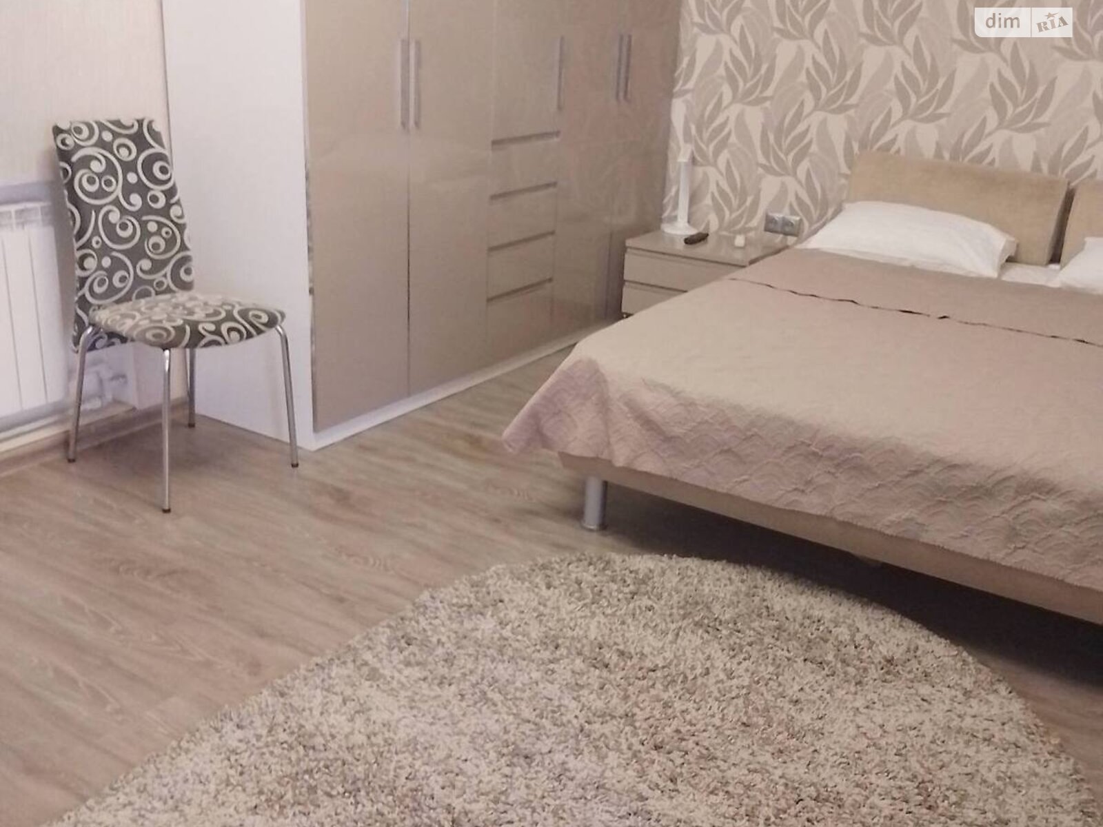 двоповерховий будинок з верандою, 220 кв. м, цегла. Здається помісячно в Дніпрі, в районі ДІІТ фото 1 двопроверховий будинок з верандою, 220 кв. м, цегла. Здається помісячно в Дніпрі, в районі ДІІТ фото 1