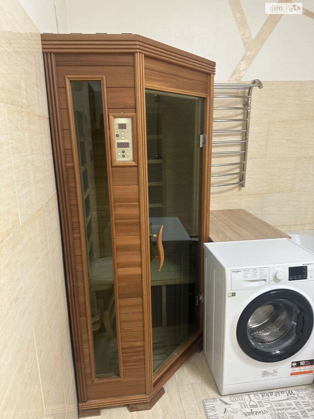 триповерховий будинок з гаражем, 220 кв. м, цегла. Здається помісячно в Дніпрі, в районі ДІІТ фото 1 трипроверховий будинок з гаражем, 220 кв. м, цегла. Здається помісячно в Дніпрі, в районі ДІІТ фото 1