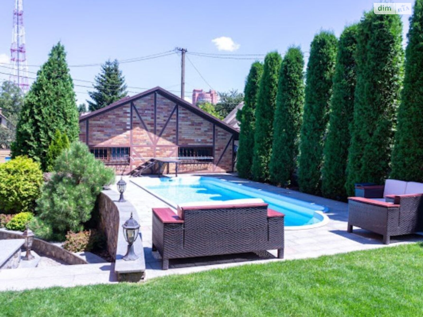 двухэтажный дом с верандой, 350 кв. м, кирпич. Сдается помесячно в Днепре, в районе ДИИТ фото 1