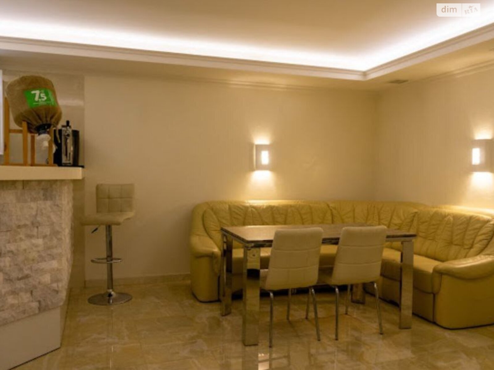 двухэтажный дом с верандой, 350 кв. м, кирпич. Сдается помесячно в Днепре, в районе ДИИТ фото 1