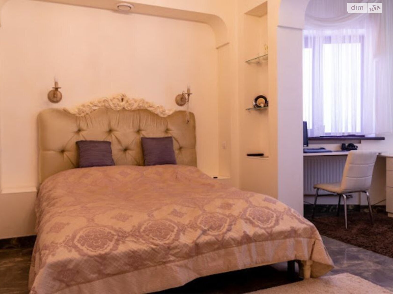 двухэтажный дом с верандой, 350 кв. м, кирпич. Сдается помесячно в Днепре, в районе ДИИТ фото 1