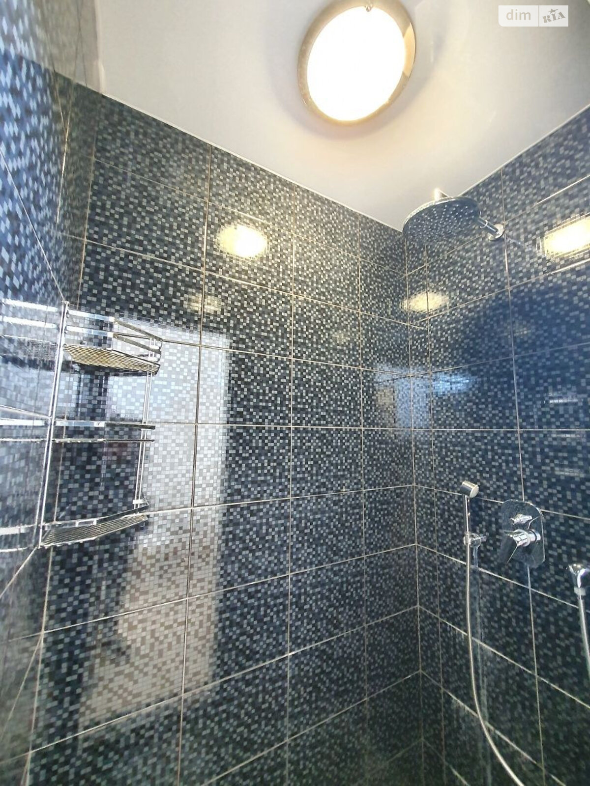 двухэтажный дом с верандой, 260 кв. м, кирпич. Сдается помесячно в Днепре, в районе ДИИТ фото 1