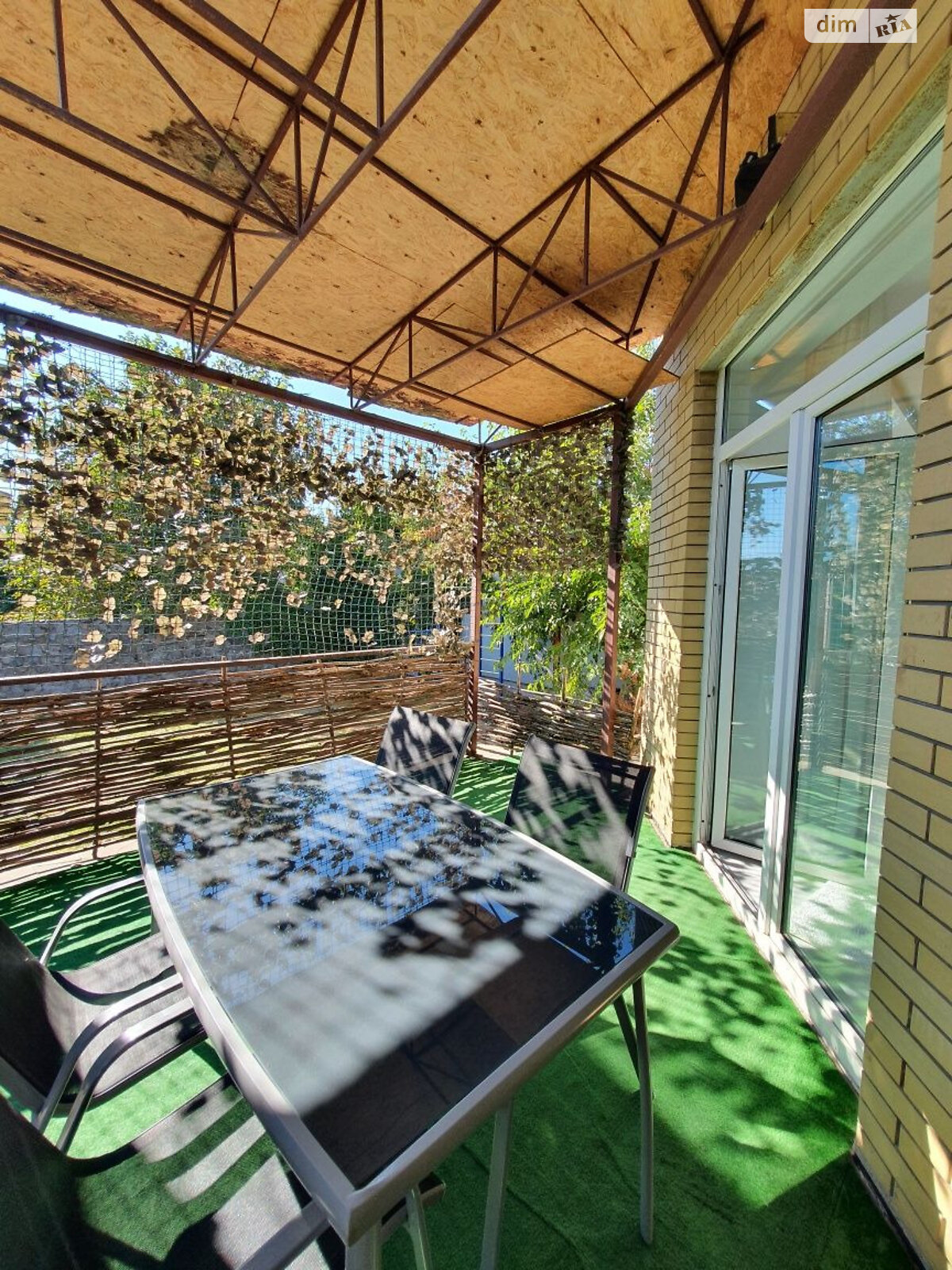 двухэтажный дом с верандой, 260 кв. м, кирпич. Сдается помесячно в Днепре, в районе ДИИТ фото 1