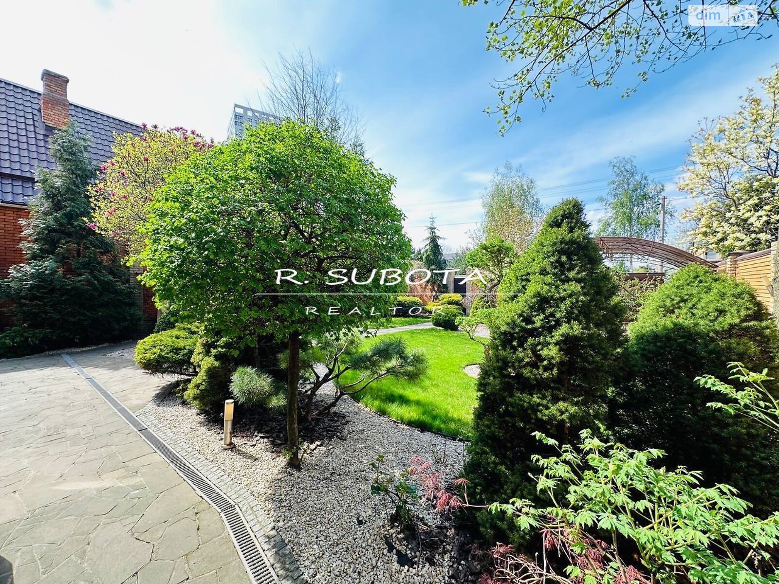 двухэтажный дом, 200 кв. м, кирпич. Сдается помесячно в Днепре фото 1