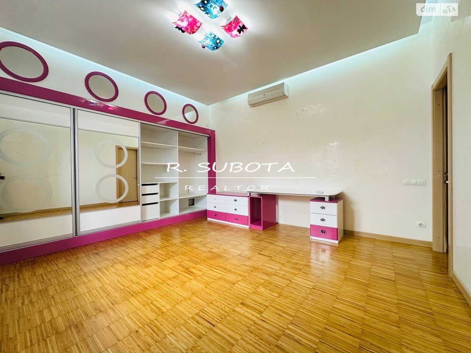 двухэтажный дом, 200 кв. м, кирпич. Сдается помесячно в Днепре фото 1